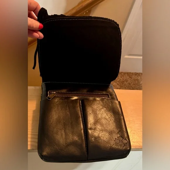 🌿 Patricia Nash Cow Print Granada Crossbody Bag 🌿 - Picture 6 of 13